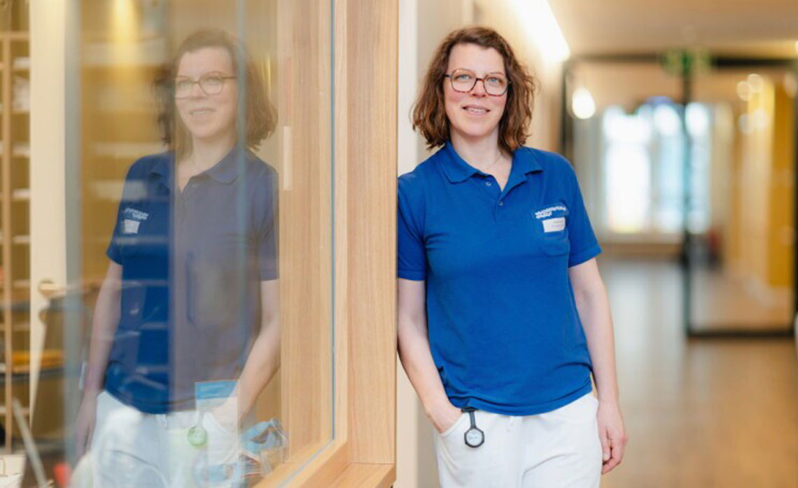 header_frau_blau_physio.jpg